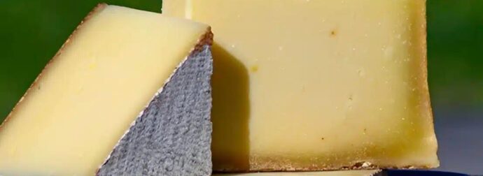 ελληνικό τυρί πρώτο στον κόσμο