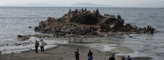 ΜΟΛΙΣ ΜΑΘΕΥΤΗΚΕ: ΑΠΟ ΑΥΤΟ ΕΙΝΑΙ Η ΕΝΤΟΝΗ ΜΥΡΩΔΙΑ ΣΤΗΝ ΑΤΤΙΚΗ