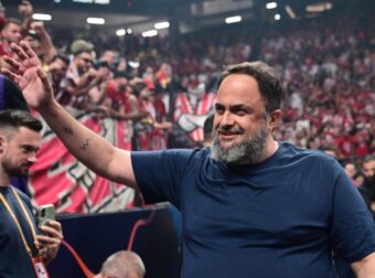 ΜΑΡΙΝΑΚΗΣ ΚΑΙ ΔΗΜΗΤΡΙΑΔΗΣ ΠΙΑΣΤΗΚΑΝ ΣΤΑ ΧΕΡΙΑ ΠΡΙΝ ΤΟΝ ΤΕΛΙΚΟ ΤΟΥ ΟΛΥΜΠΙΑΚΟΎ! ΣΚΙΣΤΗΚΕ Η ΜΠΛΟΥΖΑ ΤΟΥ ΠΡΟΕΔΡΟΥ