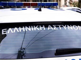 ΣΟΚΑΡΙΣΤΙΚΟ ΕΓΚΛΗΜΑ ΤΩΡΑ – ΓΙΟΣ ΣΚΟΤΩΣΕ ΤΟΝ ΙΔΙΟ ΤΟΥ ΤΟΝ ΠΑΤΕΡΑ