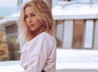 Γωγώ Μαστροκώστα: Η στιγμή που «λύγισε» ο Δήμαρχος Πάτμου βλέποντας τον Δέλλα στον Ευαγγελισμό