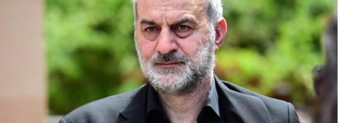 Κηδεία Μαστροκώστα: Tι έκανε ο Δέλλας μέσα στο νεκροταφείο αμέσως μετά την ταφή της στο Ευηνοχώρι – Η συγκλονιστική κίνηση που «τσακίζει» κόκαλα