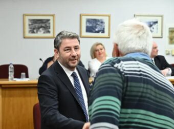 Η τέταρτη θέση φέρνει αλλαγή Ανδρουλάκη; Το όνομα έκπληξη για αρχηγός στο ΠΑΣΟΚ