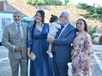 Γιώργος Πατούλης Και Νάνσυ Κοίλου Βάφτισαν Τον Γιο Τους – Οι Λαμπεροί Καλεσμένοι