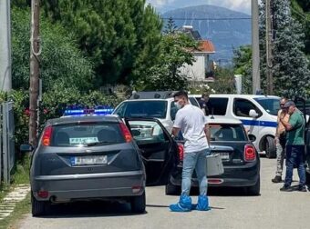 ΔΙΠΛΟ ΦΟΝΙΚΟ ΣΤΟ ΑΙΓΙΟ: Η ΜΑΝΑ ΤΗΛΕΦΩΝΗΣΕ ΣΤΟ ΓΙΟ ΚΑΙ ΤΟΥ ΕΙΠΕ 1 ΠΡΑΓΜΑ ΚΑΙ ΑΥΤΟΣ ΓΥΡΙΣΕ ΣΤΗΝ ΕΛΛΑΔΑ – ΤΟ ΕΜΑΘΕ Ο 65ΧΡΟΝΟΣ ΚΑΙ ΤΟΥΣ ΣΚΟΤΩΣΕ…