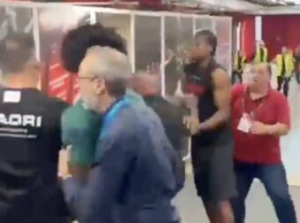 ποκαλυπτικό video: Η στιγμή που επιτίθεται ο Τζόουνς στον Ναν και τον χτυπάει με μανία μετά τη λήξη του τελικού ΒΙΝΤΕΟ
