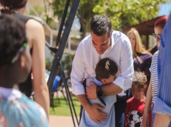 Μπράβο Αλέξη Τσίπρα: Πλήρωσε αθόρυβα για τη σωτήρια επέμβαση αφαίρεσης όγκου στον εγκέφαλο ενός 9χρονου κοριτσιού
