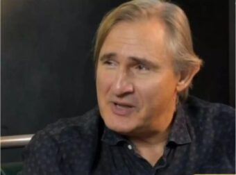 ΑΚΗΣ ΣΑΚΕΛΛΑΡΙΟΥ – ΜΟΛΙΣ ΤΟ ΑΠΟΚΑΛΥΨΕ ΔΗΜΟΣΙΑ
