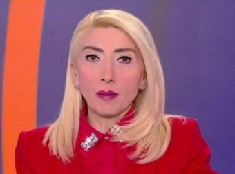 ΣΤΟ ΝΟΣΟΚΟΜΕΙΟ Η ΜΙΝΑ ΚΑΡΑΜΗΤΡΟΥ – ΕΣΚΑΣΕ ΤΟ ΚΛΙΜΑΤΙΣΤΙΚΟ ΣΤΟ OPEN, ΜΠΡΟΣΤΑ ΤΗΣ – ΤΕΡΑΣΤΙΑ ΑΝΑΣΤΑΤΩΣΗ ΜΕ ΤΗΝ ΕΚΡΗΞΗ