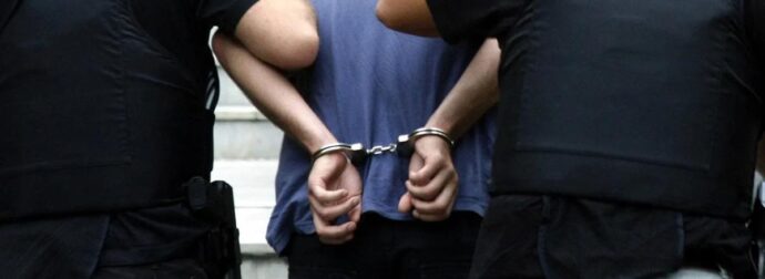 Συναγερμός στη Σκόπελο – 70χρονος κατηγορείται για σοβαρά αδικήματα με ανήλικους
