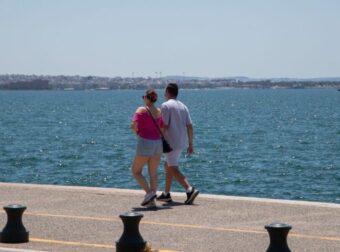 «ΚΛΕΙΔΩΣΕ» Ο ΚΑΙΡΟΣ ΤΟΥ ΣΑΒΒΑΤΟΚΥΡΙΑΚΟΥ – ΑΛΛΑΖΕΙ ΕΝΤΕΛΩΣ ΤΟ ΣΚΗΝΙΚΟ – ΠΟΥ ΘΑ ΕΧΕΙ ΚΑΤΑΙΓΙΔΕΣ