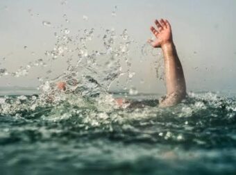 Κι άλλος Νεκρός στις Ελληνικές θάλασσας – Τον βρήκαν έτσι σοκαρισμένοι οι Λουόμενοι