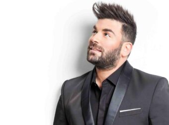 Χαμογελά από… ψηλά ο Παντελής Παντελίδης: 10 χρόνια μετά τον θάνατό του, ανέβασαν στο Tik Tok ακυκλοφόρητο τραγούδι του κι έγινε viral σε δευτερόλεπτα