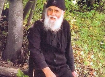 Άγιος Παΐσιος: «Όταν βλέπεις άσχημο όνειρο, ποτέ να μην εξετάζεις τι είδες, αν είσαι ένοχη & πόσο φταις»