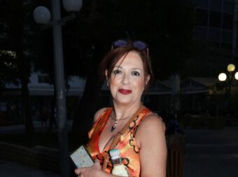 Κανείς δεν το περίμενε από την Ελένη Ράντου: Η φωτογραφία με μπικίνι στα 62 της που έκανε τους πάντες να μιλούν