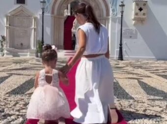 Συγκλονίζει η Μαρία Μενούνος: Γονάτισε μπροστά στην Παναγία με την κόρη της – «Κανένα κόκκινο χαλί δεν συγκρίνεται…»