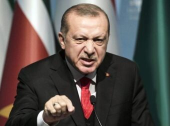 EKTAKTΟ ΤΩΡΑ: Ο ΕΡΝΤΟΓΑΝ ΑΠΕΙΛΕΙ ΤΗΝ ΕΛΛΑΔΑ – ΖΗΤΑ ΝΑ ΕΓΚΑΤΑΛΕΙΨΕΙ ΤΗΝ ΣΤΡΑΤΙΩΤΙΚΟΠΟΙΗΣΗ ΤΩΝ ΝΗΣΙΩΝ