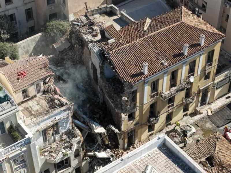 Τραγωδία στην Πλάκα:Mόλις βρέθηκε δεύτερη σορός στα συντρίμμια-Σοκ ποια είναι