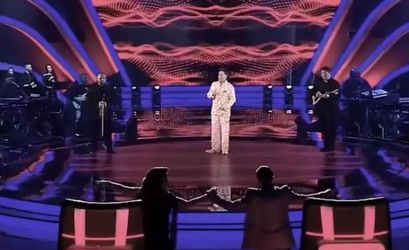 ΣΟΚ και συγκίνηση στο The Voice: Ξεκίνησε με τη φωνή του Μαζωνάκη – Δεν άντεξαν Μάστορας, Παπαρίζου και Μουζουράκης