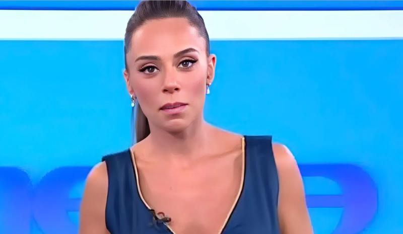 Μαρία Αντωνά: Άμμος στους νεφρούς ή κρυφή εγκυμοσύνη; Η αλήθεια πίσω από την επίσκεψη στα επείγοντα του Ασκληπιείου Βούλας