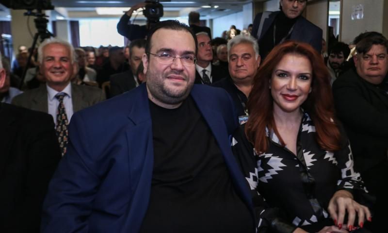 ΓΙΑΤΙ ΟΛΗ Η ΕΛΛΑΔΑ ΣΗΜΕΡΑ ΜΙΛΑΕΙ ΚΑΙ ΨΑΧΝΕΙ ΝΑ ΒΡΕΙ ΑΥΤΗ ΤΗ ΓΥΝΑΙΚΑ – ΠΟΙΑ ΕΙΝΑΙ ΚΑΙ ΤΙ ΕΚΑΝΕ – ΚΥΚΛΟΦΟΡΗΣΕ ΤΑ ΣΤΟΙΧΕΙΑ ΤΗΣ