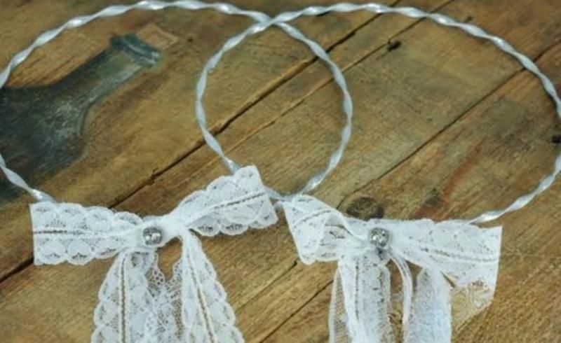 Βγάλτα από το εικονοστάσι και πήγαινέ τα…: Τι πρέπει να κάνουμε τα στέφανα του γάμου σε περίπτωση διαζυγίου ή θανάτου;