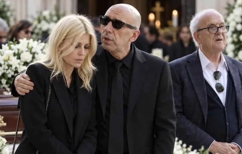 Έλενα Ράπτη: Αυτή είναι η περιουσία εκατομμυρίων που κληρονομεί από τον πατέρα της – Ράκος στην κηδεία η καλλονή υφυπουργό