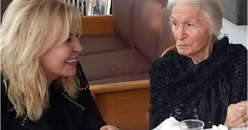 Μπέτυ Βαλάση: «Όταν αρρώστησε, εξαφανίστηκαν όλοι» – Η σπαρακτική μαρτυρία του γιου της για τα τελευταία της χρόνια