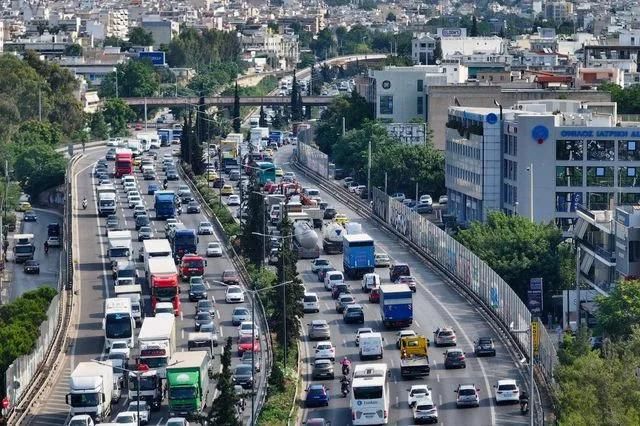 ΔΥΣΤΥΧΩΣ: ΧΑΟΣ ΤΩΡΑ ΣΤΟΝ ΚΗΦΙΣΟ – ΓΕΜΙΣΕ Ο ΔΡΟΜΟΣ ΠΕΡΙΠΟΛΙΚΑ ΚΑΙ…