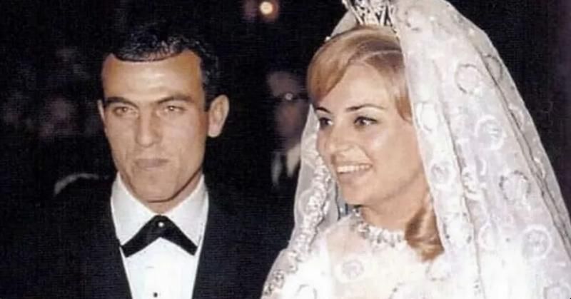 10 δωμάτια, 1.000 τ.μ., όλα φτιαγμένη από μάρμαρο: Η βίλα των Βίκυ Μοσχολιού–Μίμη Δομάζου που πούλησαν οι κόρες τους για 1.700.000, είναι σκέτο ανάκτορο