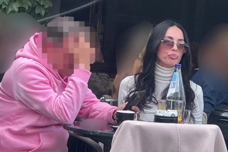 Βόμβα! Μία εβδομάδα μετά την αποκάλυψη του χωρισμού εθεάθη με καλλονή στα νότια προάστια
