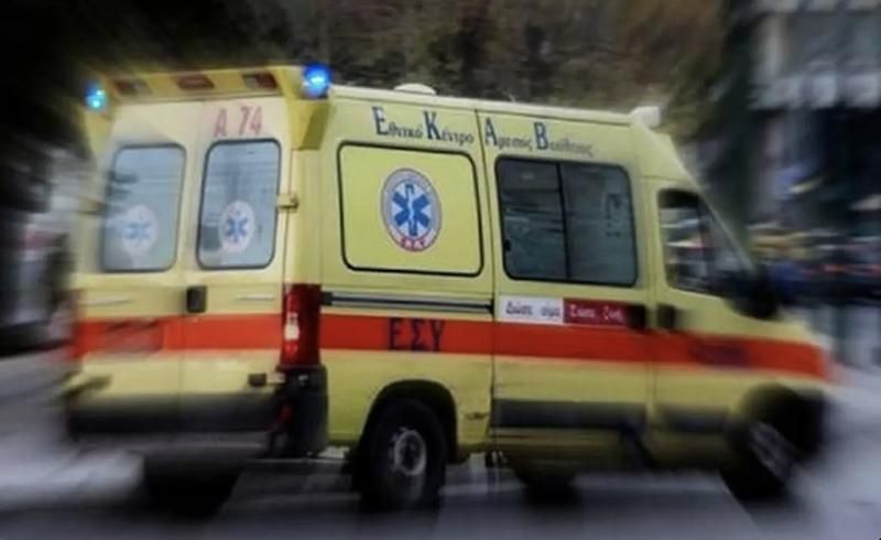 Μεταφέρεται εσπευσμένα στο νοσοκομείο γνωστός αντιδήμαρχος – Δίνει μεγάλη μάχη να κρατηθεί στη ζωή