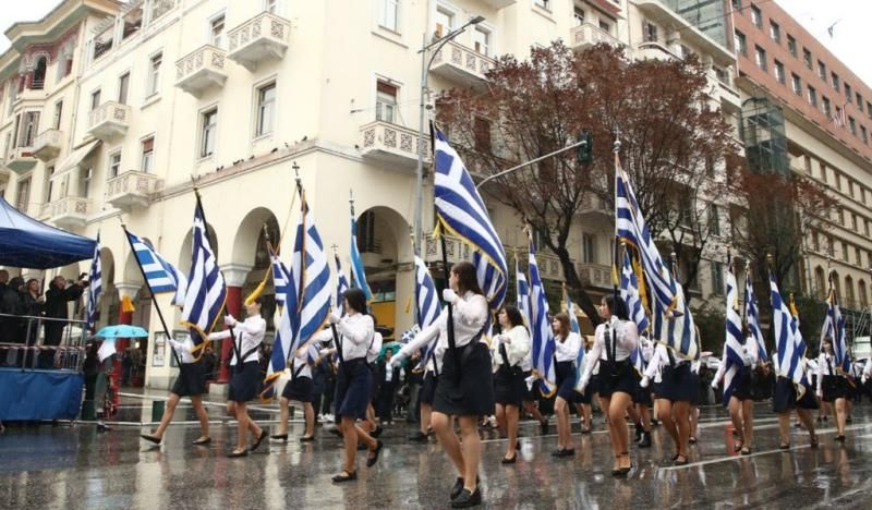 Καιρός: Αναβαθμίστηκε το έκτακτο δελτίο της ΕΜΥ – Ισχυρές καταιγίδες και την 28η Οκτωβρίου – Οι περιοχές είναι στο «κόκκινο»