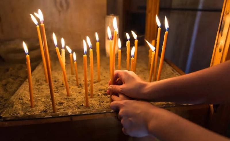 Παρασκευή 30 Οκτωβρίου αύριο μεγάλη γιορτή της Ορθοδοξίας: Γιορτάζουν οι αγαπημένοι άγιοι με τα πιο όμορφα ονόματα – Τα δύο αδέλφια που μαρτύρησαν μαζί για την πίστη τους